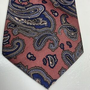 Gilbert LTD Silk Union Made Paisley Tie